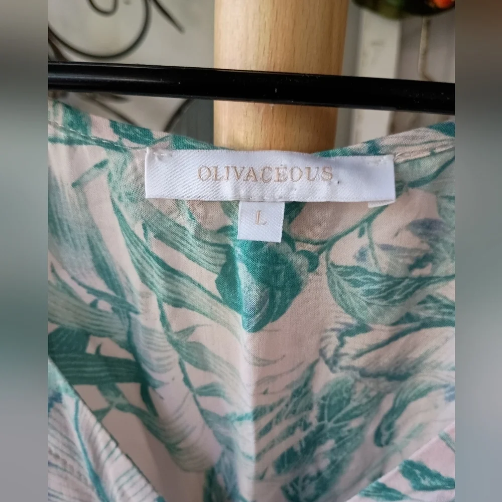 Olivaceous Floral Blue and White Maxi Dress_Large - Picture 5 of 10